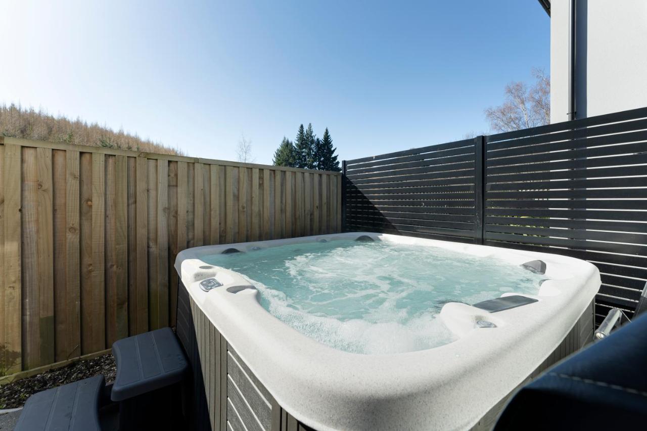 Arthurs Point Retreat - With Hot Tub Квінстаун Екстер'єр фото
